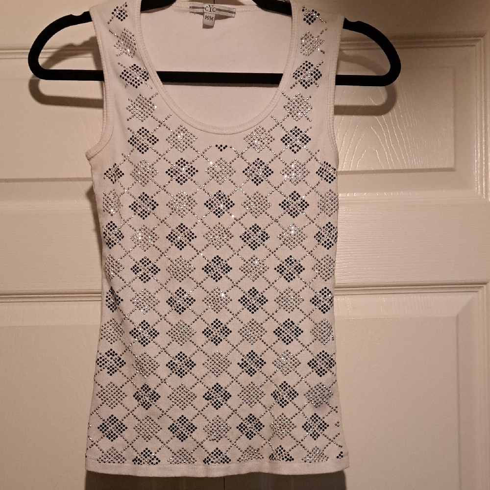 ✨️Chico's White and Black Geometric Tank Top Shiny and glittery SiZE M